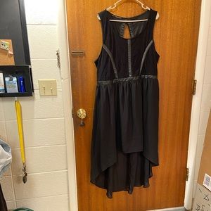 Black high/low Maurice dress, plus size